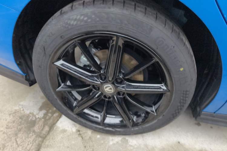 Used CHANGAN UNI-V 2022 1.5T Prestige Version
