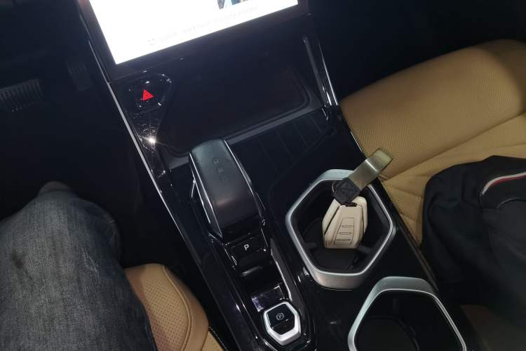 Used Geely Auto FX11 2023 1.5TD DCT Prestige Edition