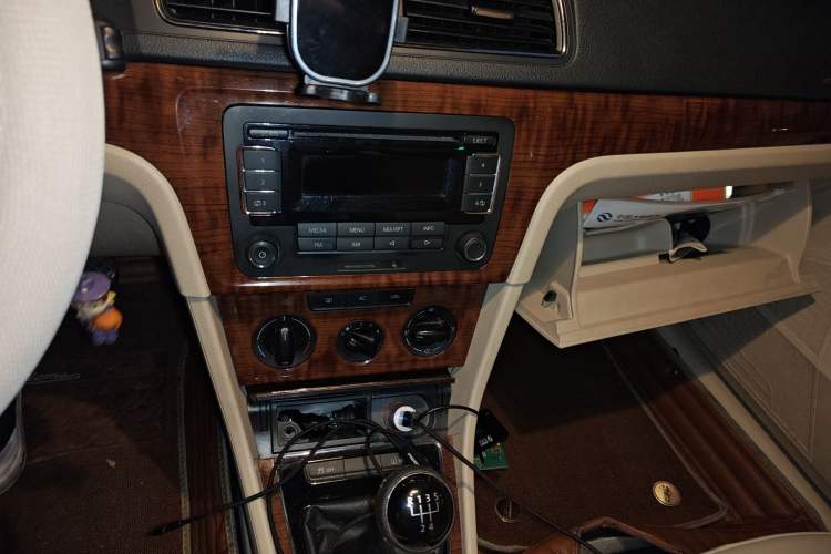 Used Volkswagen Lavida 2013 1.4TSI Manual Comfort Edition