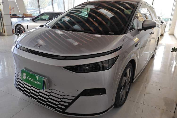 Used XPeng X9 2024 702 Ultra-Long Range Pro