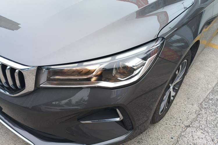 Used Geely Auto Emgrand 2025 4th Generation 1.5L Manual – Dragon Edition
