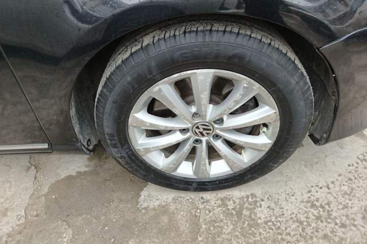 Used Volkswagen Magotan 2012 Revised Version 1.8TSI Leading Edition
