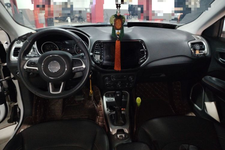 Used Jeep Compass 2019 200T Automatic Enjoyment - Connected Large Screen Version Center Console