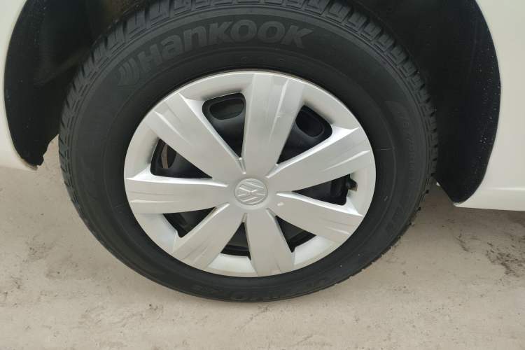 Used Volkswagen Jetta 2015 1.6L Automatic Fashion Model
