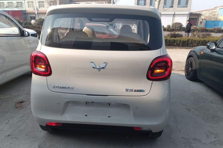 Used Wuling Hongguang MINIEV 2025 Four-Door Version Advanced Edition
