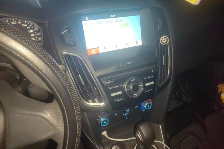 Used Ford Focus 2018 Hatchback Classic 1.6L Automatic Comfort Plus SmartDrive Edition