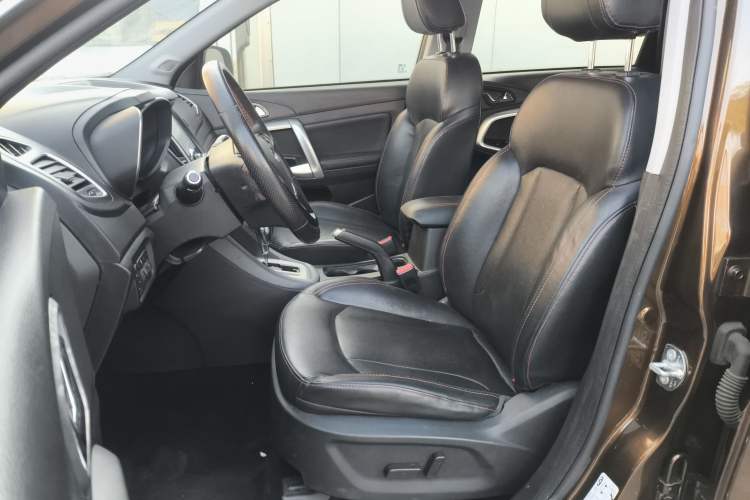 Used Chery Tiggo 5 2016 2.0L CVT Jiayue Edition
