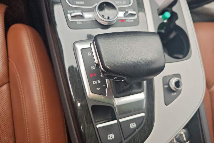 Used Audi Q7 2016 45 TFSI S line Prestige Edition
