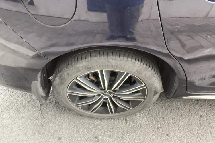 Used BYD Song MAX New Energy 2019 DM 1.5T Smart Connect Zhiyao Model 6 Seats China VI Standard