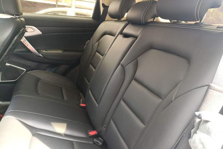 Used Geely Auto Emgrand X7 Sport 2016 1.8TD Automatic Smart Connectivity Version
