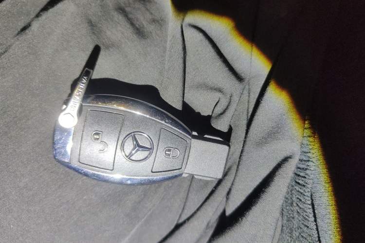 Used Mercedes-Benz GLC 2017 GLC 200 4MATIC Vehicle Key