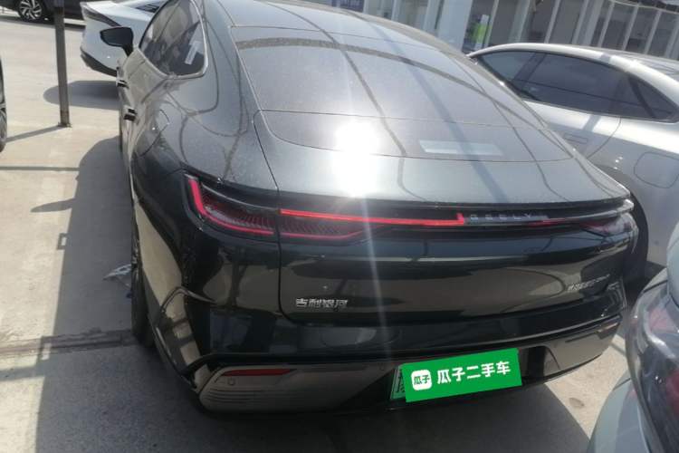 Used Geely Galaxy 8 2025 130km EM-P Starship Edition
