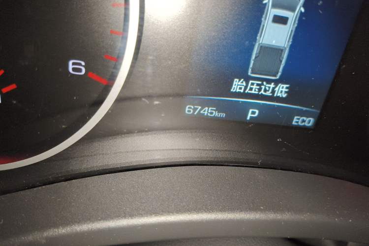 Used Great Wall Poer 2023 2.0T Commercial Version Automatic Diesel Two-Wheel Drive Elite Standard Box GW4D20M
