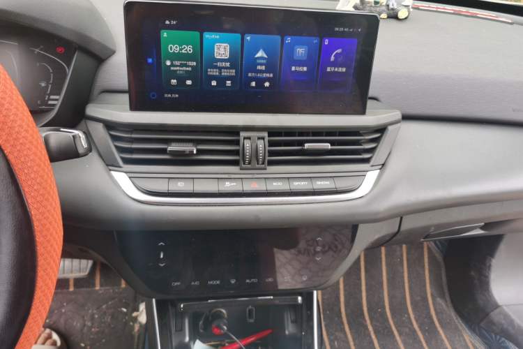 Used Dongfeng Aeolus Yixuan 2020 230T Automatic Cool Edition Audio And AC Panel