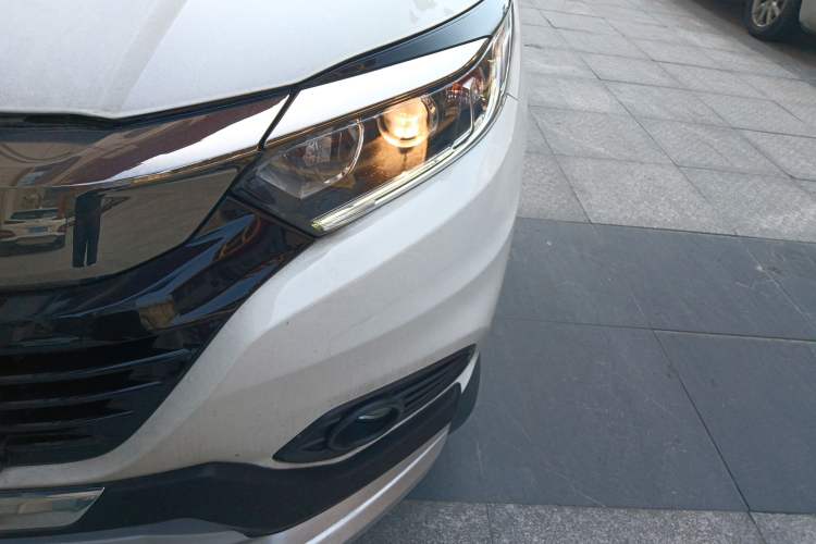 Used Honda Vezel 2020 1.5L CVT Pioneer Edition