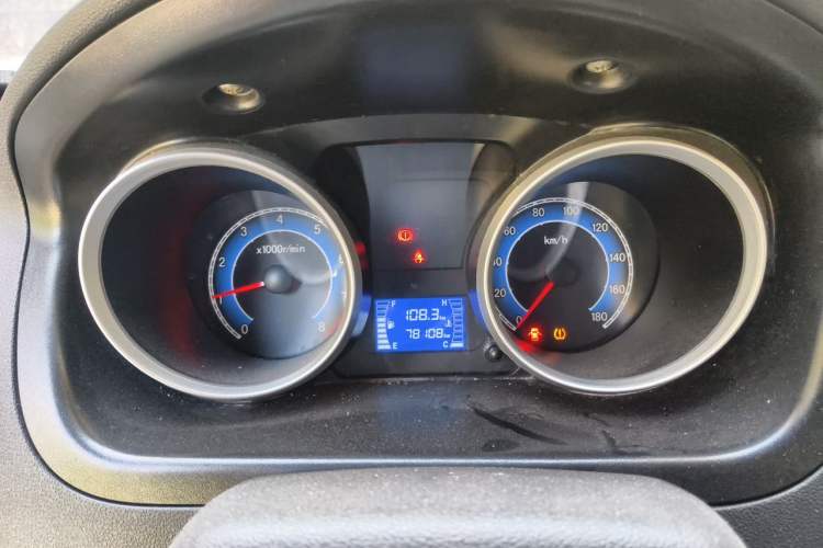 Used CHANGAN KAICHENG Ruixing M60 2020 1.5L Standard Version China VI 6-Seater DAM15KR