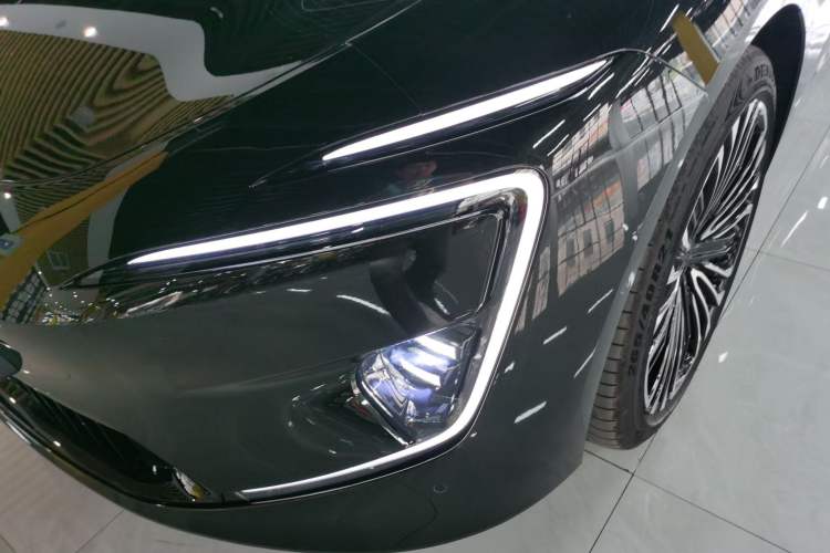 Used Avatr 12 2026 Ultra Pure-Electric All-Wheel-Drive Version
