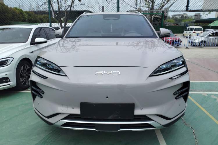 Used BYD Song PLUS New Energy 2025 EV Intelligent Driving Version 520km Premium Model Front