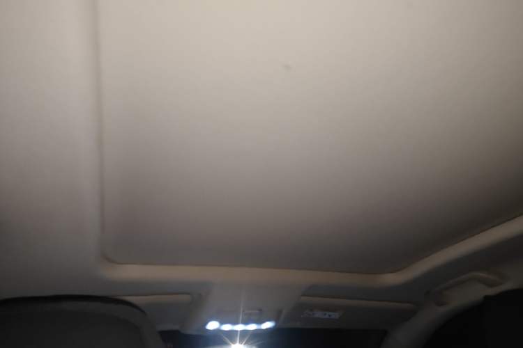 Used Bestune T77 2019 230 TID Automatic Prestige Version China V Emission Standard