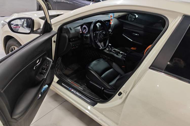 Used Nissan Sylphy 2022 1.6L XL CVT Enjoyment Edition Driver Seat