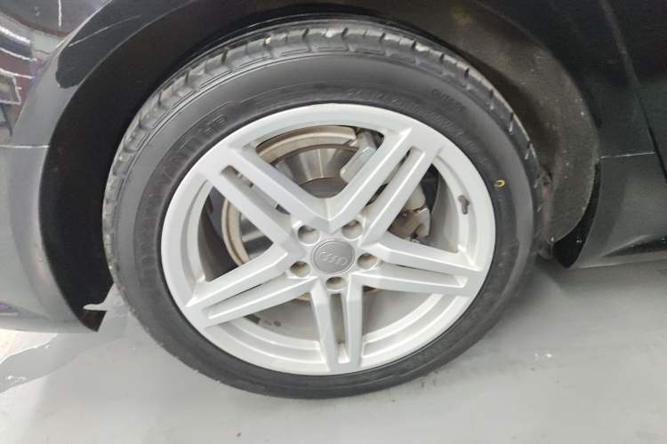 Used Audi A6L 2018 30th Anniversary Edition 30 FSI Style Model
