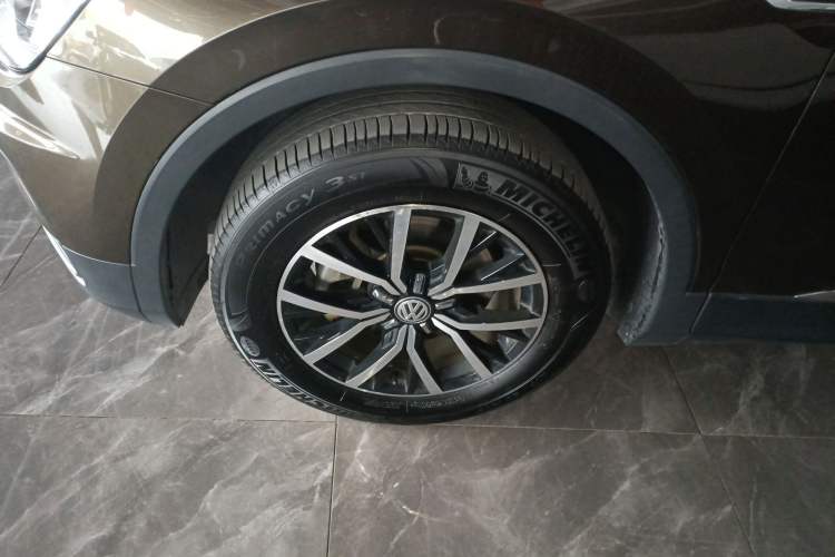 Used Volkswagen Tiguan L 2018 Facelift 330TSI Automatic Two-Wheel Drive Luxury Edition