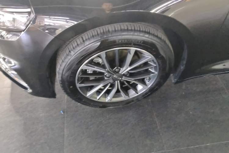 Used Geely Auto Preface 2023 1.5TD Fuyao Version Left Front Wheel Hub