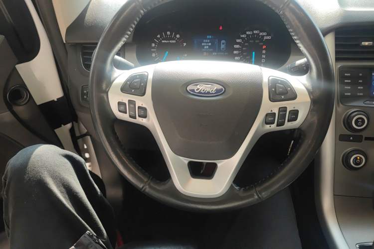 Used Ford Edge 2012 2.0T Elite Edition