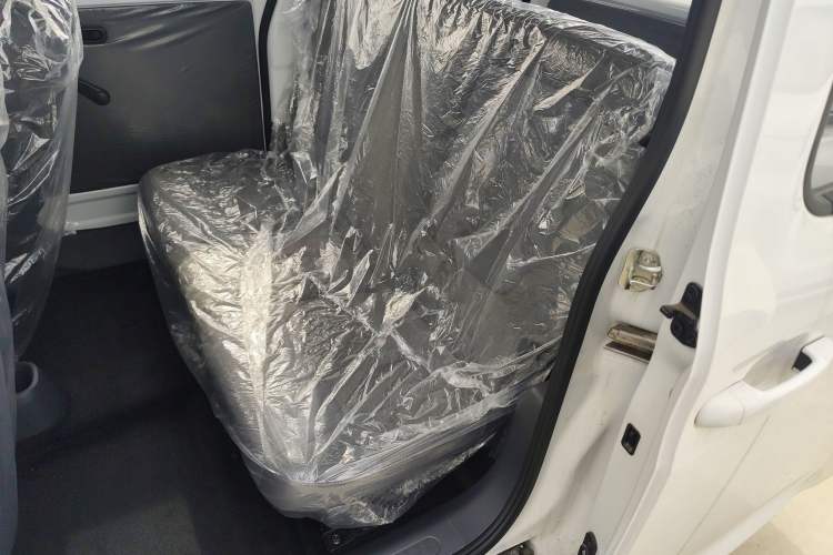 Used Wuling Zhiguang New Energy 2025 Standard Model Left Rear Seat