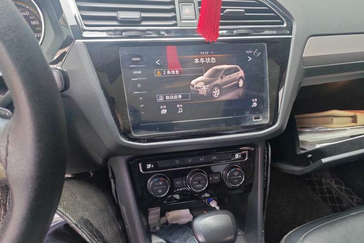 Used Volkswagen Tiguan L 2019 Updated Version 330TSI Automatic Two-Wheel Drive Panoramic Comfort Edition China VI Standard Audio And AC Panel
