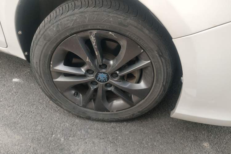 Used BYD Qin New Energy 2018 1.5T Smart Connect Premium Model
