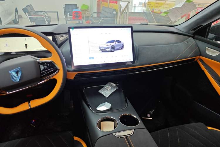 Used Deepal SL03 2025 Extended-Range Sporty Version