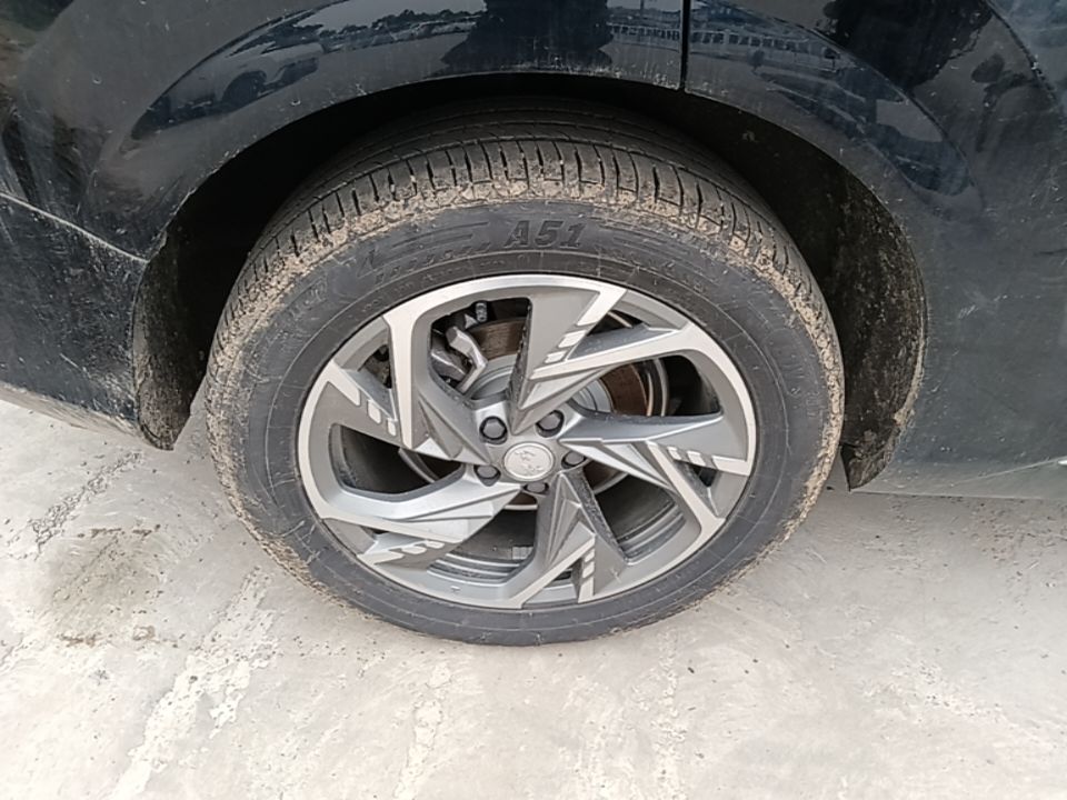 Hongqi HS3 PHEV 2025 Model 117km Jingwei Edition — снимка 11