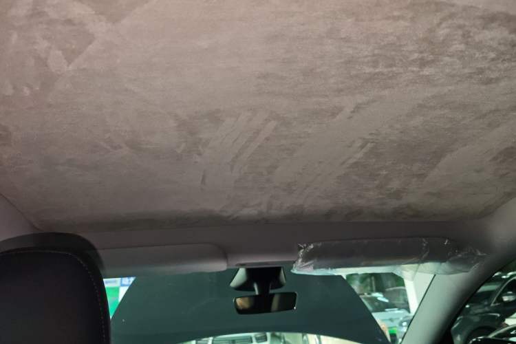 Used Tesla Model Y 2025 Long-Range All-Wheel Drive First Edition