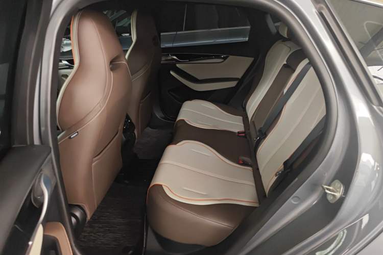 Used BYD Qin PLUS 2024 Honor Edition EV 510KM Leading Model
