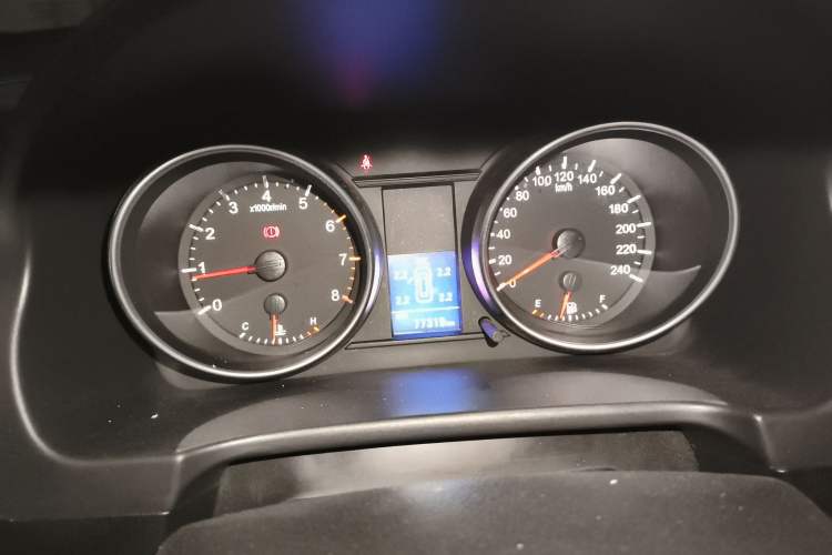 Used Haval H6 2015 Upgraded Model 1.5T Manual Two-Wheel Drive Elite Version