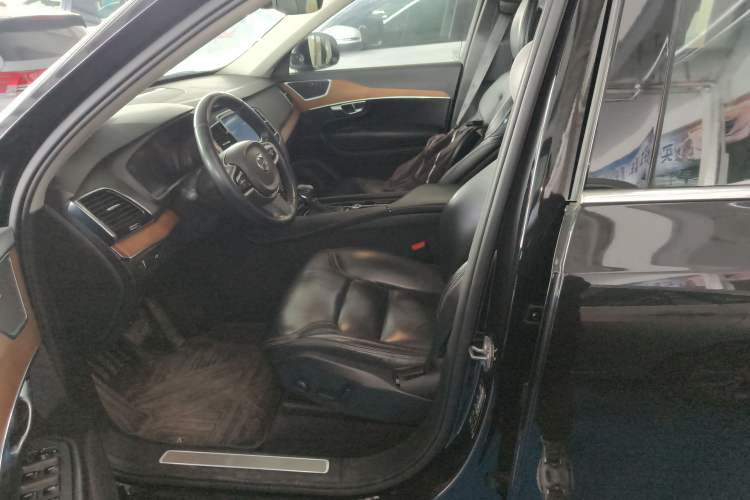 Used Volvo XC90 2018 T6 Zhiya Edition 7-seater
