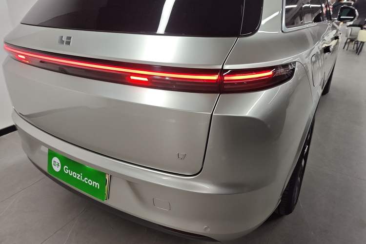 Used Li Auto L7 2023 Pro Model
