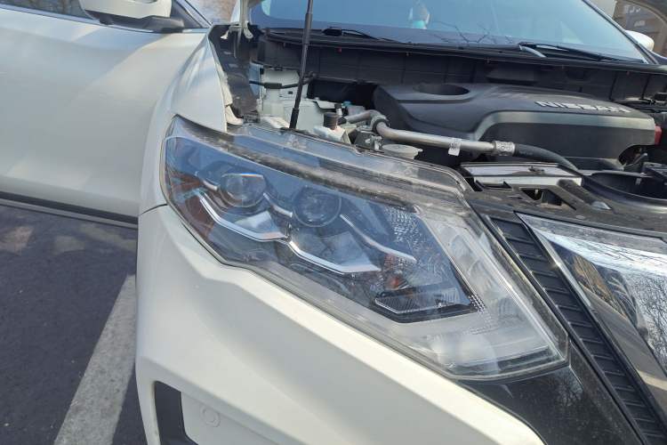 Used Nissan X-Trail 2021 2.5L CVT 4WD XL ITS Luxury Navigation Edition Right Front Headlight