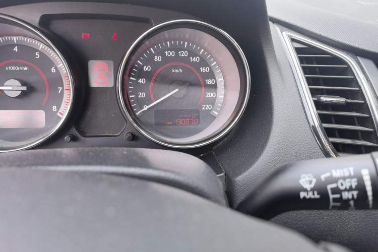 Used Bestune B50 2013 1.6L manual luxury version
