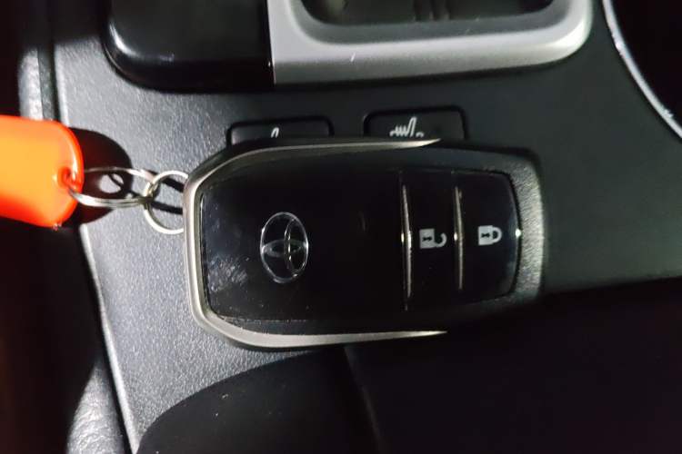 Used Toyota Highlander 2018 2.0T Four-Wheel Drive Knight Edition 7 Seats China VI Standard