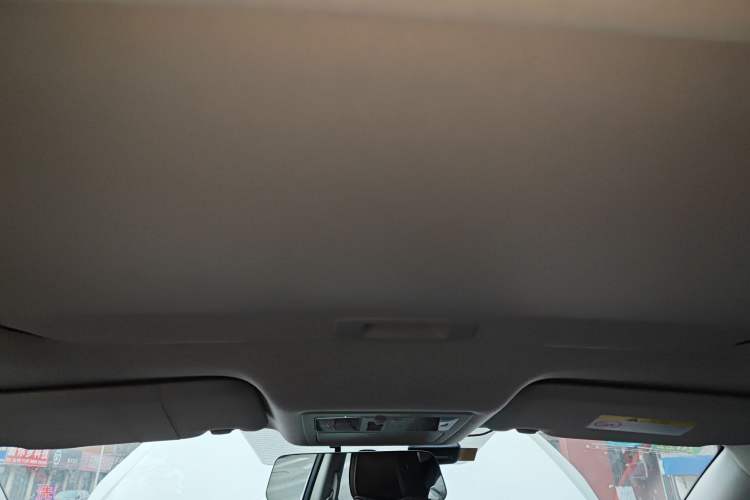 Used Nissan Lannia 2020 1.6L CVT Cool Edition
