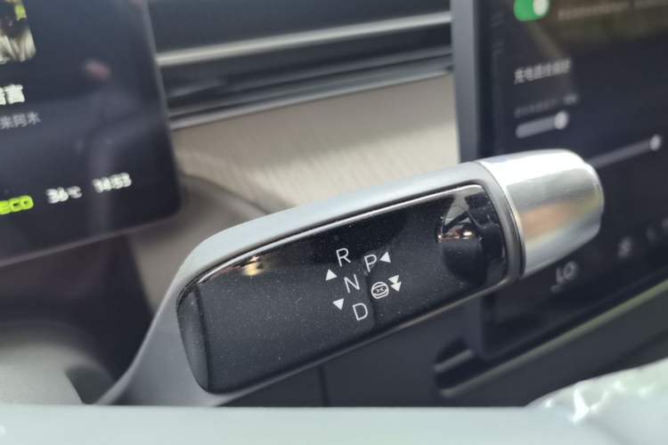 Used XPeng G6 2025 625 Long-Range Max Flagship Edition
