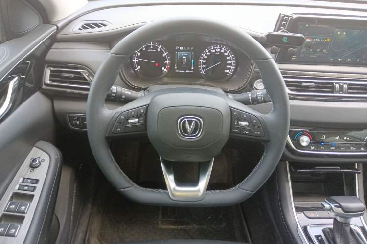 Used CHANGAN Ruicheng CC 2022 Blue Whale Edition 1.5T DCT Luxury Model