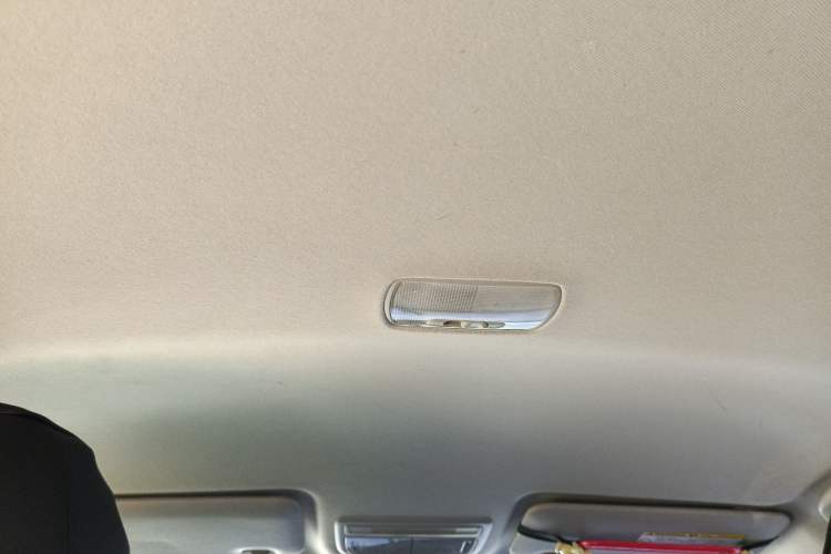 Used Honda Vezel 2015 1.5L CVT two-wheel drive Comfort trim
