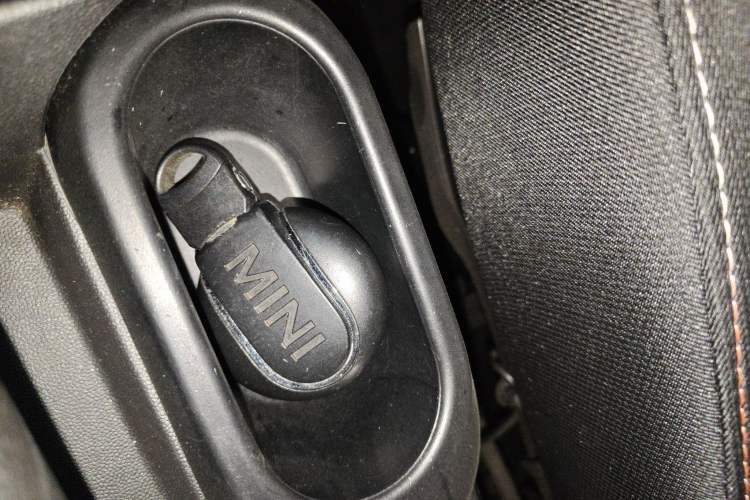 Used MINI 2016 1.2T ONE Pioneer Edition Vehicle Key