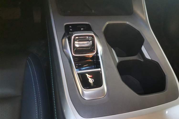 Used GAC Trumpchi GS3 2023 Shadow Speed 270T Dynamic Intelligence Edition