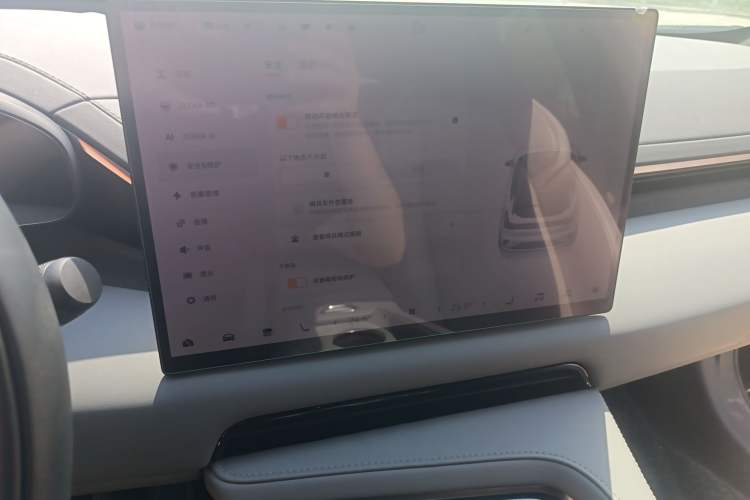 Used Zeekr 001 2025 WE Edition 95 kWh All-Wheel Drive Audio And AC Panel