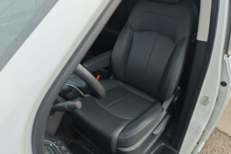 Used SAIC MAXUS G10 2022 2.0T Automatic Elite Edition Gasoline 7-Seater