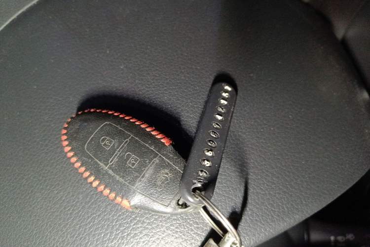 Used Nissan Tiida 2014 1.6L CVT Smart Model Vehicle Key